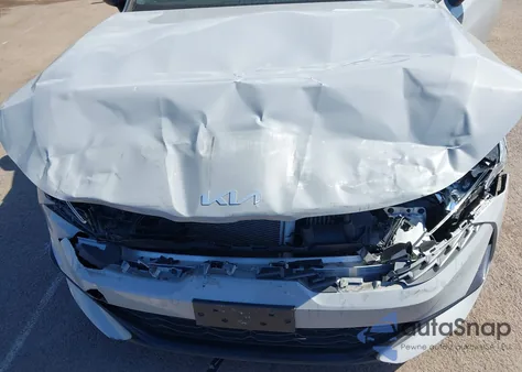 2022 Kia K5 Gt-Line z USA, uszkodzony, nr VIN 5XXG64J29NG164387